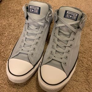 Men’s Converse Sneakers